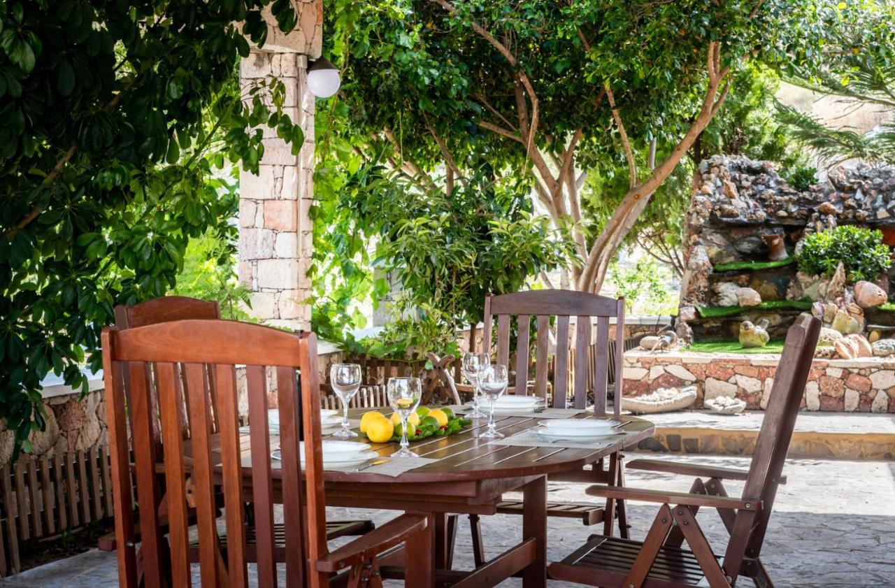 Emilia'S Little Farmhouses Agioi Anargyroi  Exterior foto