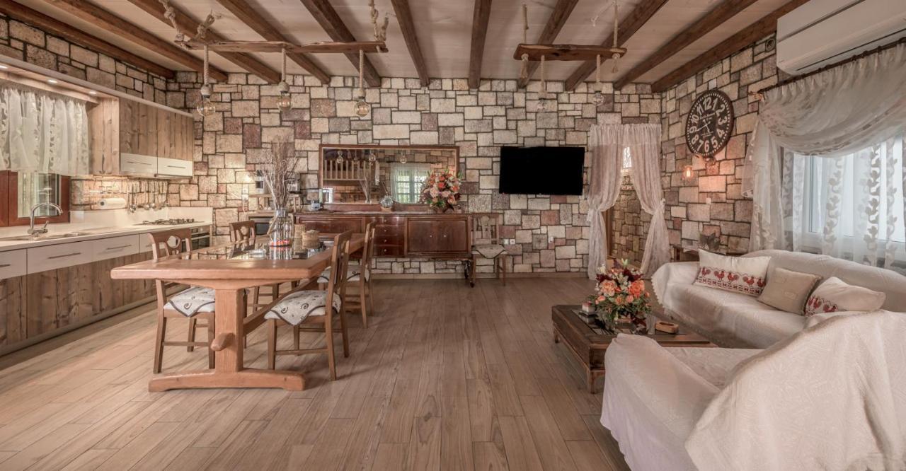 Emilia'S Little Farmhouses Agioi Anargyroi  Exterior foto