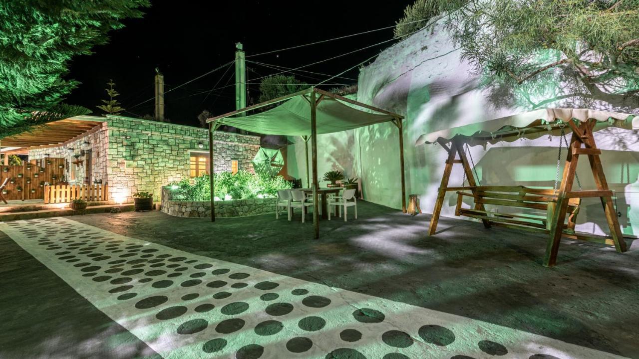 Emilia'S Little Farmhouses Agioi Anargyroi  Exterior foto